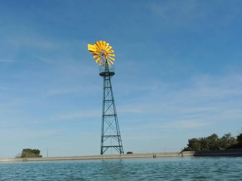 Wind-powered water pump W 4012